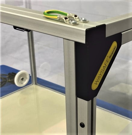 SE600 - image 3 - closeup