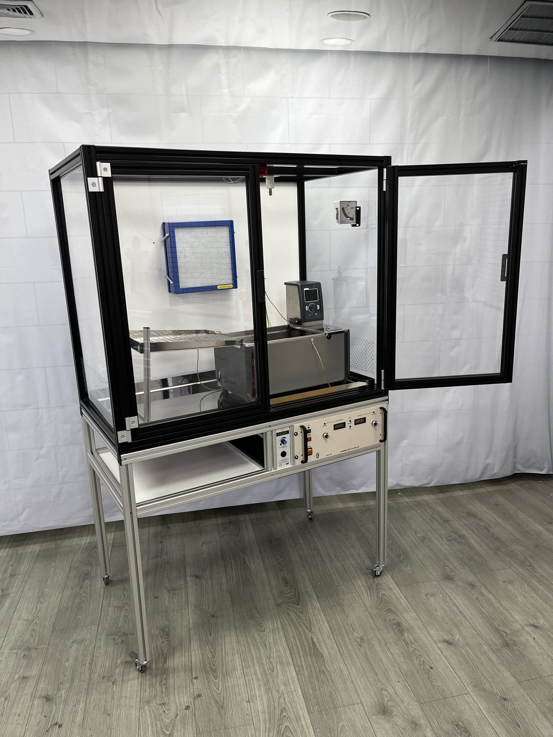 Fully Insulated Safety Cabinet (composite) - Image 9